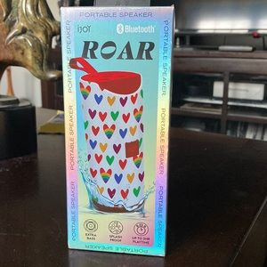 Portable blue tooth speaker